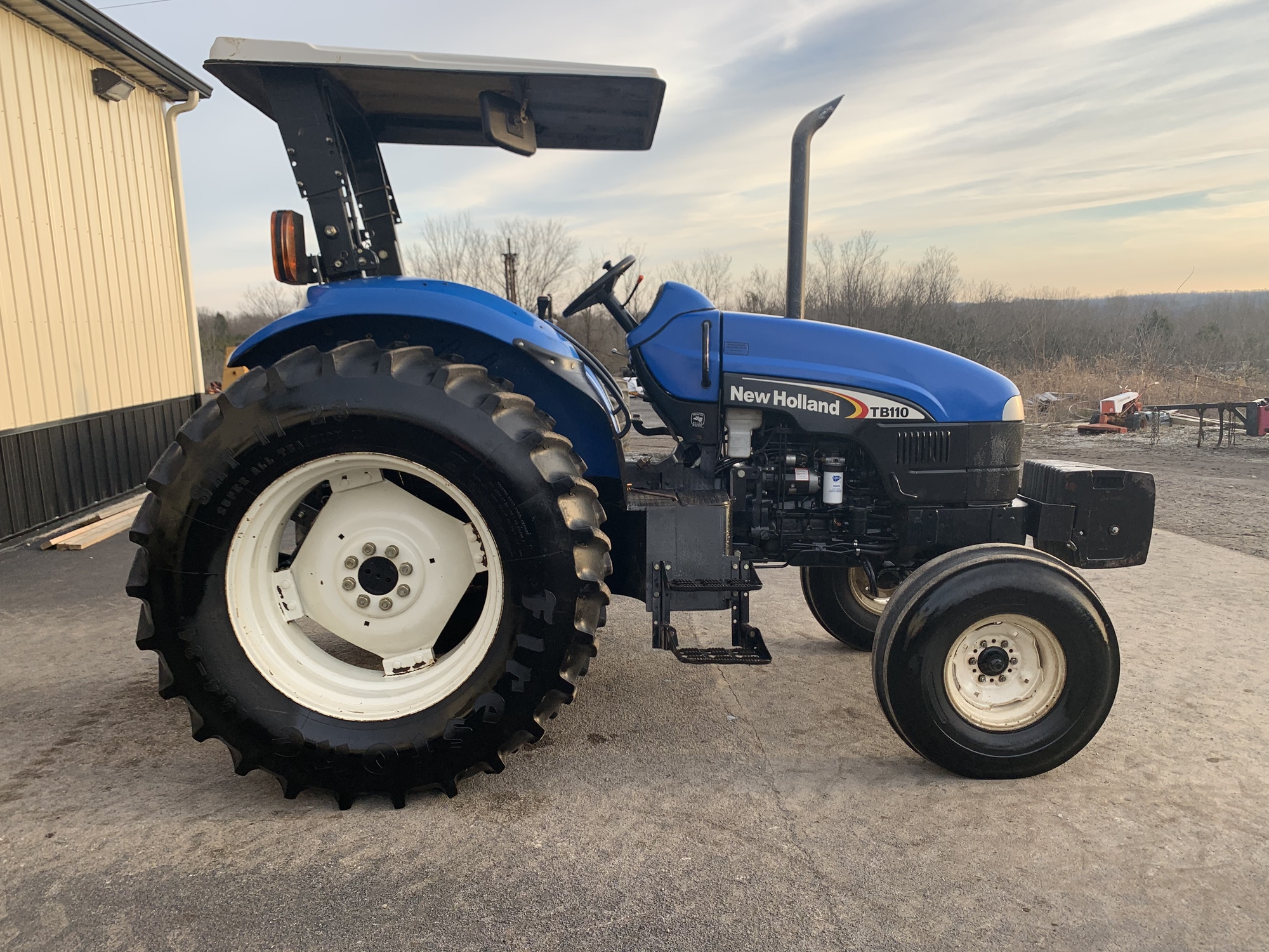 2005 NEW HOLLAND TB110 Agricultural Tractors | County Equipment Company LLC